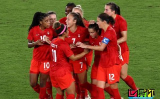 加拿大點球大戰(zhàn)4-3戰(zhàn)勝瑞典，成為奧運史上第4支女足金牌得主
